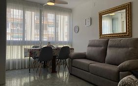 Apartamento La Pineda a 100 metros de la playa!!